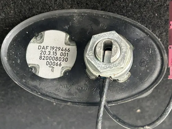 Antenne GPS Radio DAF XF 106 OEM 1929466 image 3