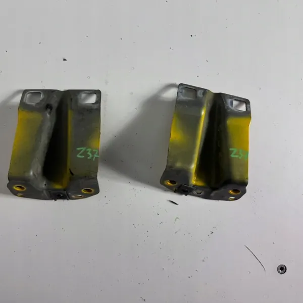 Soporte guardabarros OEM JPF16C096AA Ford Transit image 2