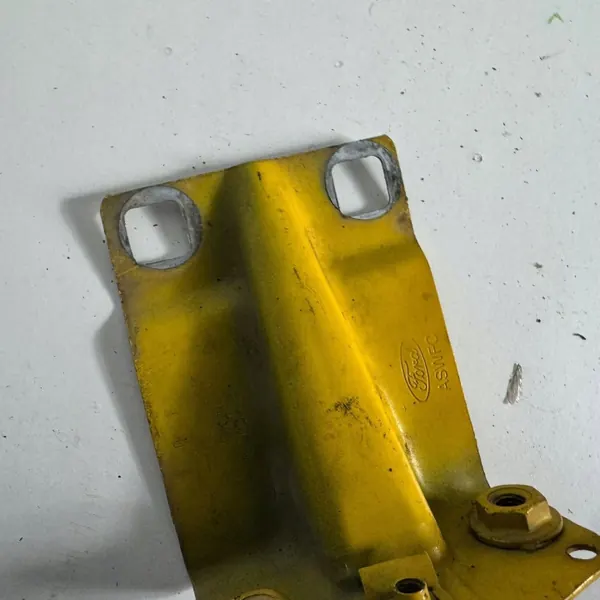 Soporte guardabarros OEM JPF16C096AA Ford Transit image 10