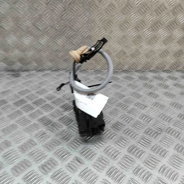VW PASSAT B8 Left Rear Door Lock 7 Pin 5NA839015D image 3