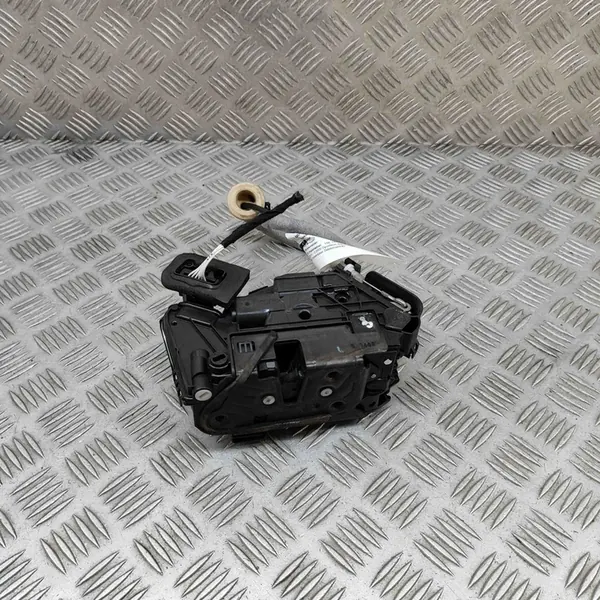 VW PASSAT B8 Left Rear Door Lock 7 Pin 5NA839015D image 5