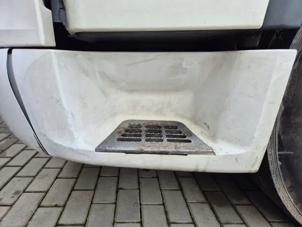 DAF XF 105 Euro 5 Linke Stufe OEM - Gebraucht image 2