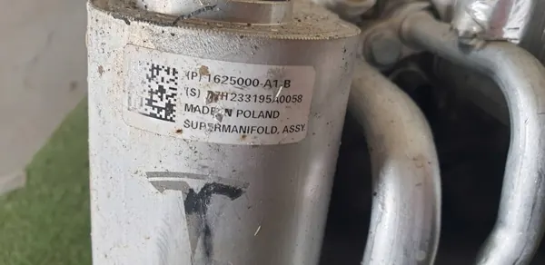 Tesla Model Y Pompe à Chaleur Climatisation OEM 1625000A1B image 3