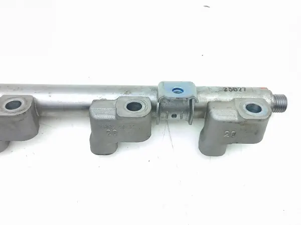 Suzuki Vitara Brandstofdruksensor OEM 0261545189 image 4