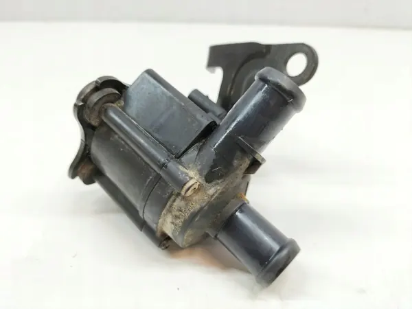 Waterpomp 5Q0965561B 2.0 TDI Skoda Superb III (2015-) image 5
