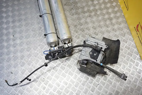 DODGE RAM 1500 2019 - Serbatoio Aria Compressore OEM image 8