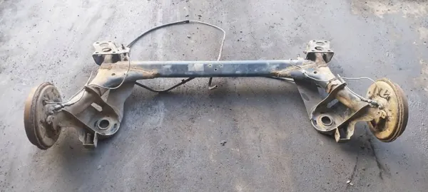 Taka-akselipalkki ABS-rumpuilla OEM Skoda Octavia I image 2