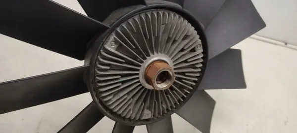 Ventilador viscoso OEM 7505302 para BMW E39 - Usado image 4
