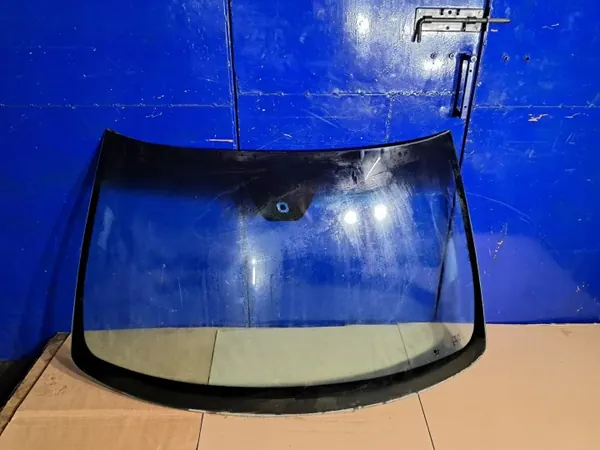 Volvo V70 XC70 Frontscheibe OEM 31217882 image 2