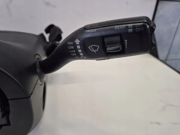 Audi A3 8P Cruise Control Module 8P0953549K image 3