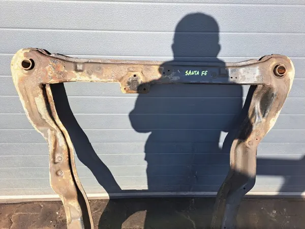 OEM SANTA FE 1 Framkorsbalk - Begagnad Originaldel image 3