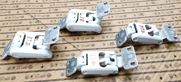 Hinge de Porta Traseira 270 Graus Inferior Esquerdo Mercedes Sprinter image 7