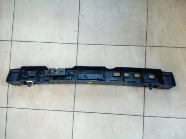 Suporte de para-choque Renault Captur traseiro OEM image 3
