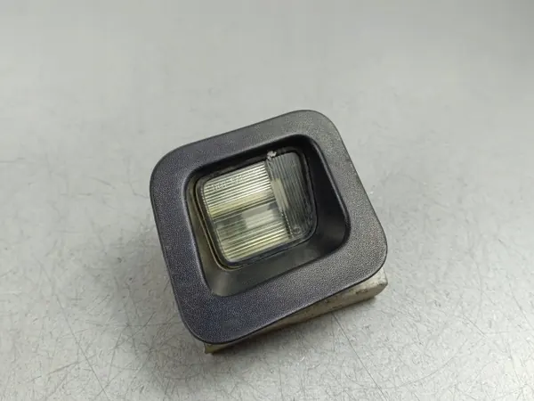 Dodge OEM 300095 Kennzeichenleuchte - Gebraucht image 2