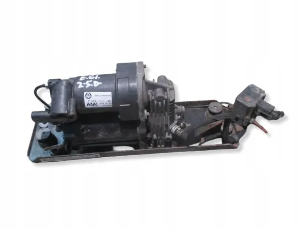 BMW OE 6777827 Luchtveringcompressor - Gebruikt image 2