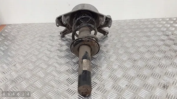 Audi A5 Jousitus OEM 814904004017 Käytetty image 5