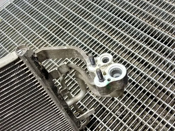 Kia OE HC200NXJBC AC-kondensor - Begagnad image 5