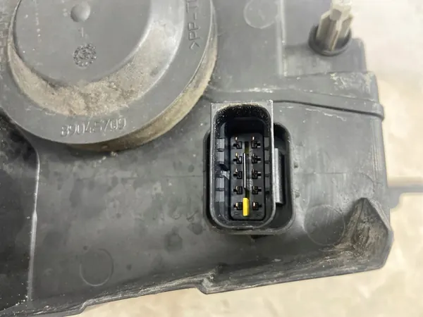 Rechter Voorlamp Opel Combo E image 7