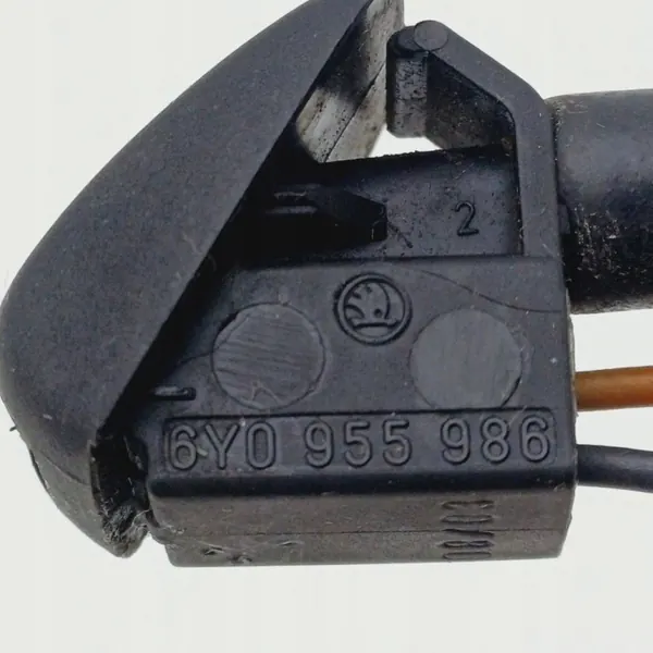 Buse de Lave-glace Avant Chauffée OEM DRC95716 Skoda image 6