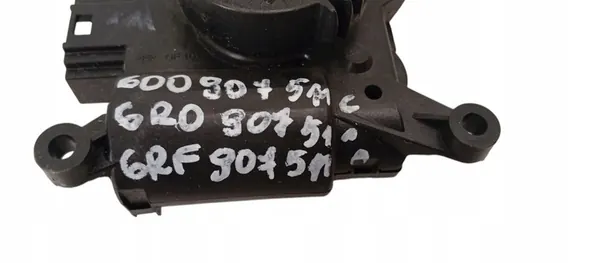 Verwarmingsregelmotor SKODA FABIA II 2 07-14 6R0907511A image 2