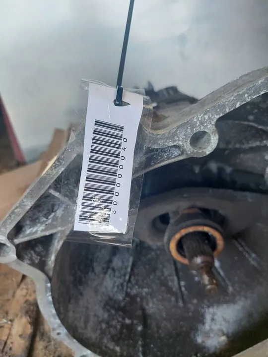 BMW X3 E83 Manuaalivaihteisto image 2