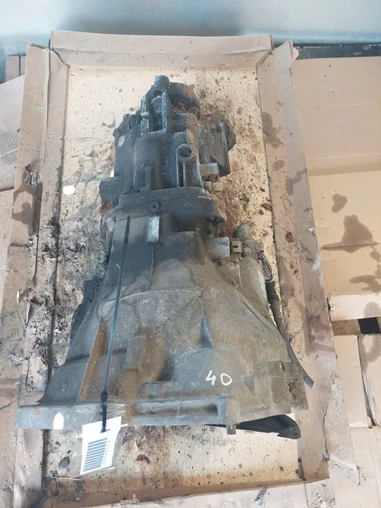 BMW X3 E83 Manuaalivaihteisto image 4