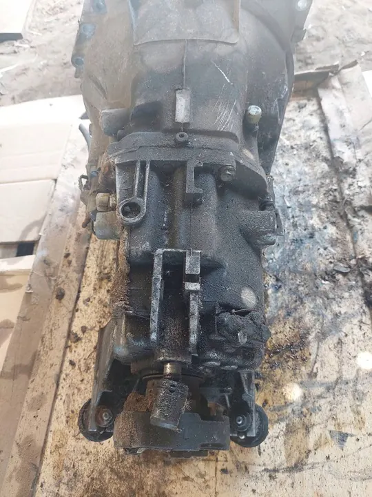 BMW X3 E83 Manuaalivaihteisto image 6