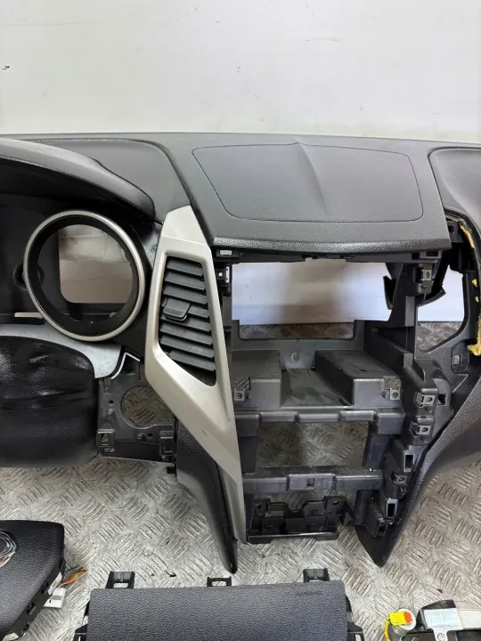 Painel console airbag OEM CLI22900 para SsangYong Tivoli image 4