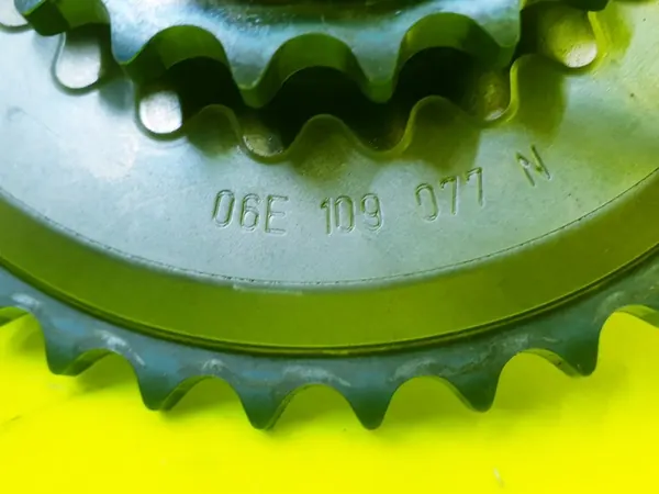 Kamrem Audi A6 A7 Q5 A8 S4 Q7 3.0 TFSI 06E109077N image 2