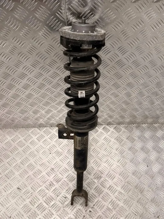 Etujousi Oikea OEM 6797766 BMW F10 F11 image 2