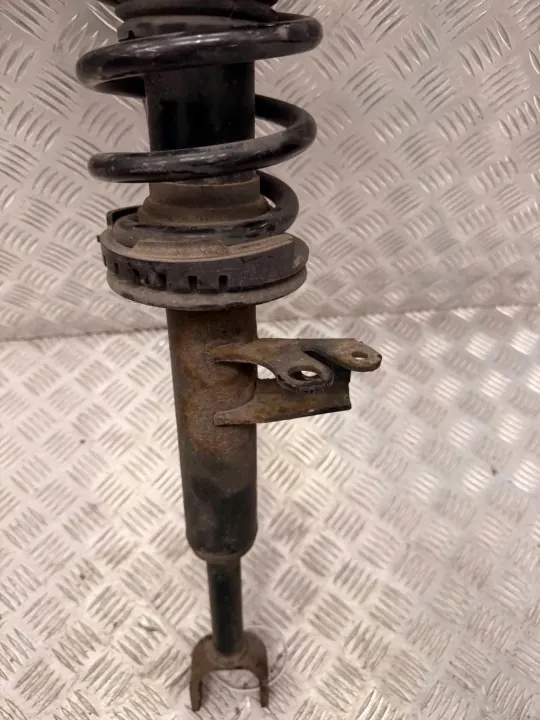 Etujousi Oikea OEM 6797766 BMW F10 F11 image 5