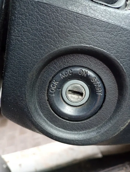 Fechadura de ignição Mazda 2 II 03-07 OEM MM-0303-25 image 3