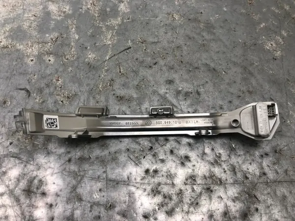 Indicador de Espelho Esquerdo VW Golf VII 5G0949101B image 4