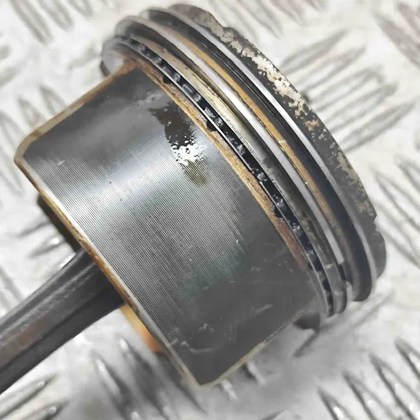 MERCEDES-BENZ CLK (C209) Kolv 1.8L 2005 A2710300024 image 6