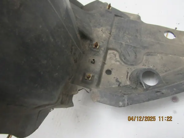 Right Front Wheel Arch Auris I Lift OEM 53875-02340 image 4