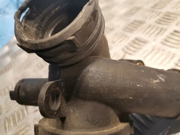 Mercedes-Benz Termostaatti OEM 6512000615 E-luokka W212 image 4