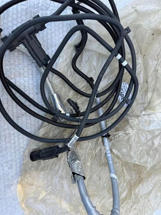 Tuyau AdBlue d'origine pour BMW X5 G05 X6 G06 image 9