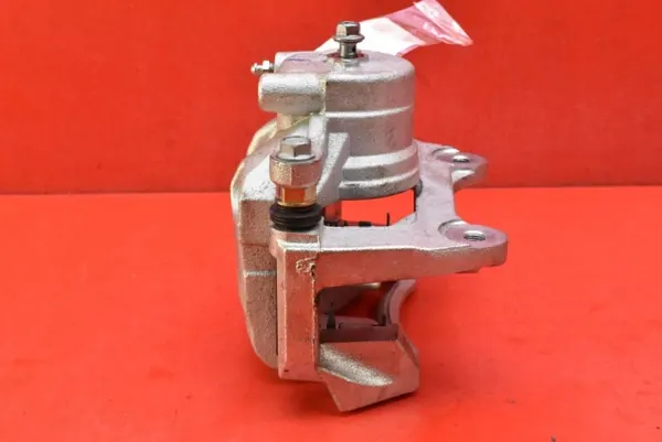 Bromsok höger fram OEM 58130R2100 Kia Sportage image 3