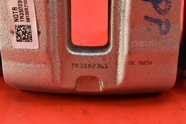 Bromsok höger fram OEM 58130R2100 Kia Sportage image 9