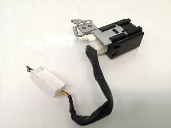 Módulo de cierre central OEM DHY6675DZ para Mazda 6 GH image 3