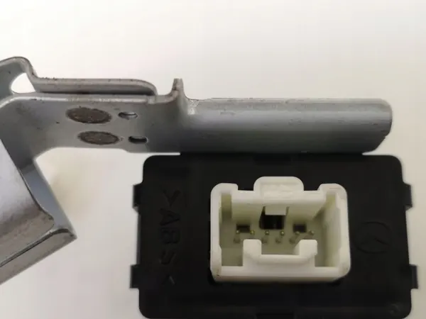 Módulo de cierre central OEM DHY6675DZ para Mazda 6 GH image 4