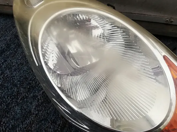 Nissan Note II Oikea Etuvalo 26010-9U10A image 3