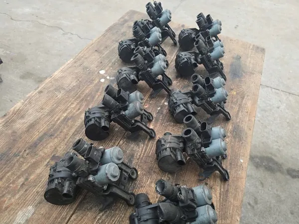 Elektroventiel Verwarmingsventiel Watercirculatiepomp Audi A6 C6 OEM image 2