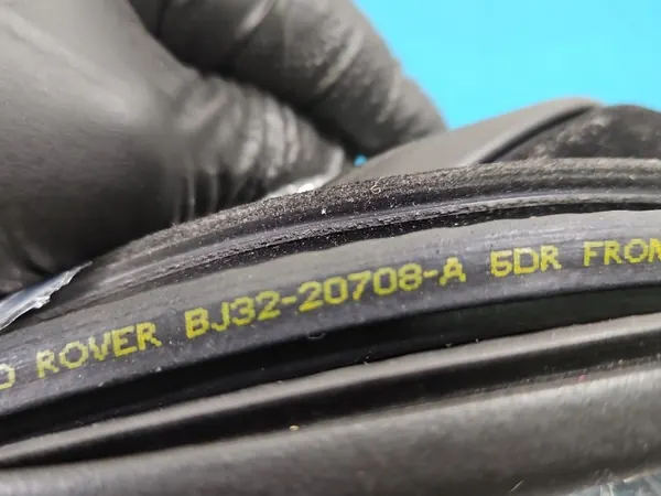 OEM IMPRK1553034 Voor linker deurafdichting Land Rover image 4