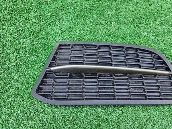 Griglia di ventilazione BMW OE 51118055133, paraurti image 2