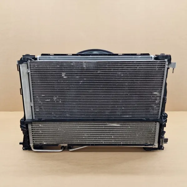 Koelventilator Mercedes W205 S205 180d 200d 1.6CDI image 7