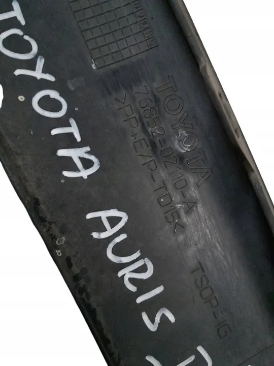 Vänster främre stötfångarskåpa Toyota Auris I Lift 09-2012 image 2