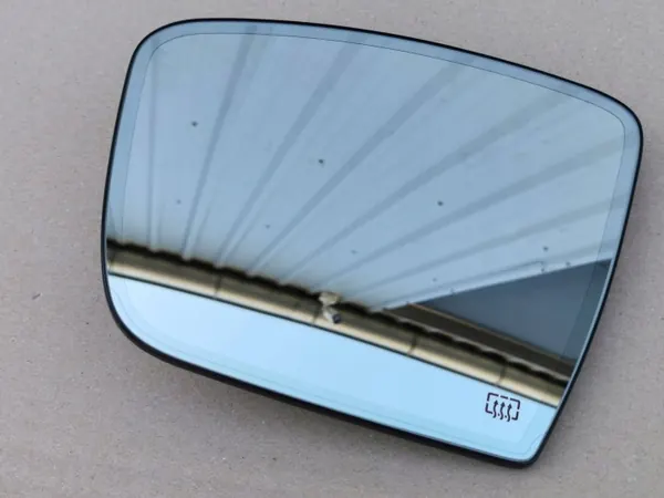 Maserati Levante Vasen Peili-Insertti OEM LUSTERKOLEVANTEBAX image 3