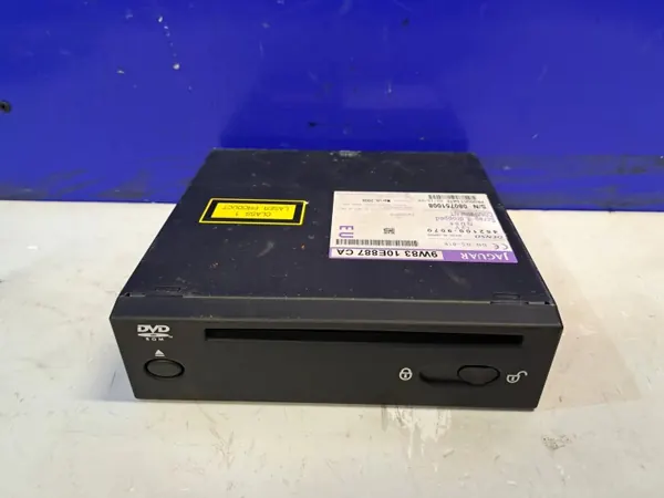Changer CD Jaguar OE d'occasion OEM 4621009070 image 2