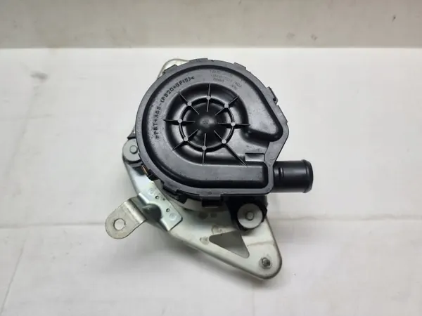 Pompe à air secondaire OEM 14810-JF03B pour Nissan GT-R image 2